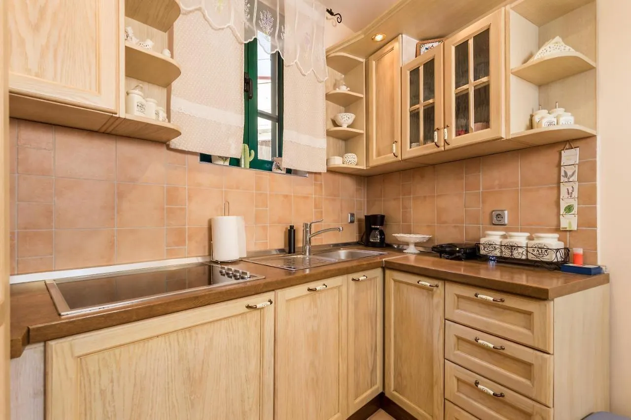 Kuca Za Odmor Izidora Apartment Crikvenica Croatia