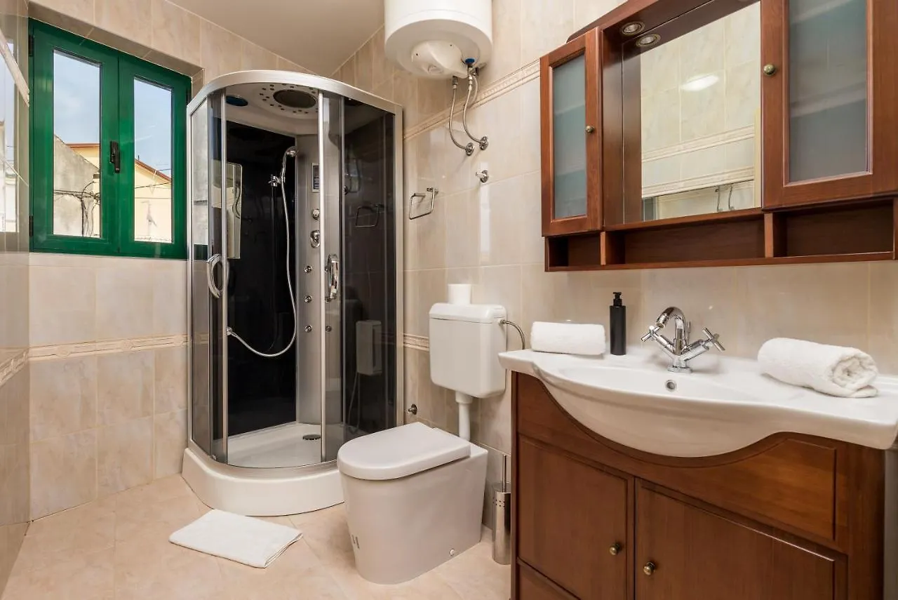 Kuca Za Odmor Izidora Apartment Crikvenica