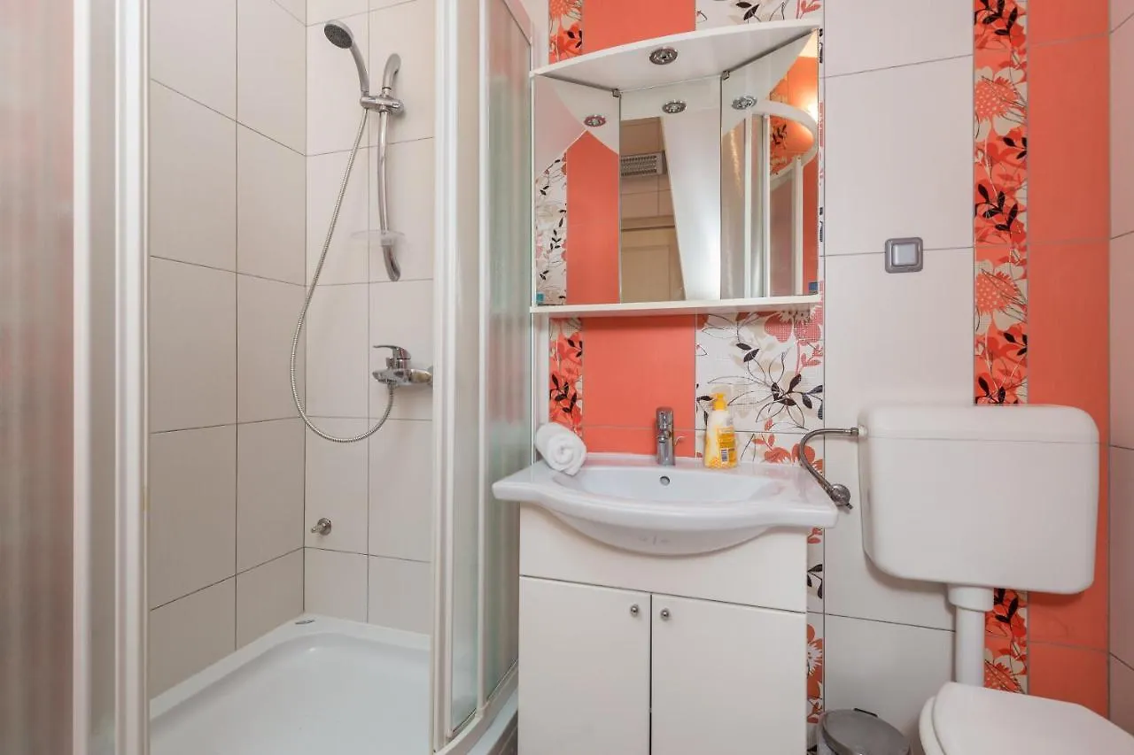 Kuca Za Odmor Izidora Apartment Crikvenica