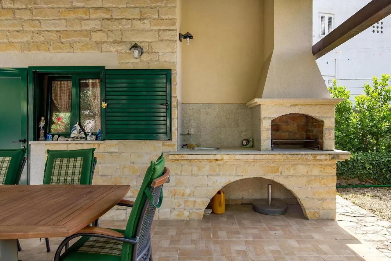 Kuca Za Odmor Izidora Apartment Crikvenica Croatia